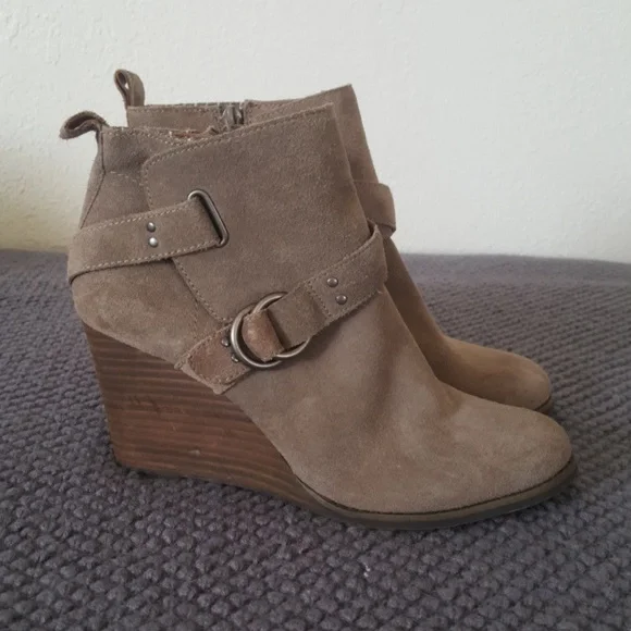 Lucky Brand Tan Ankle Boots - Picture 3 of 7